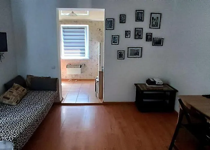 Apartments Center - Затишні Апартаменти В Центрі Біля Цума